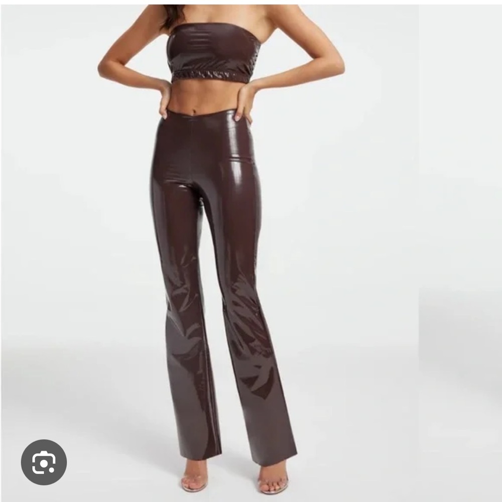Good American Chocolate Vinyl Flare Leggings